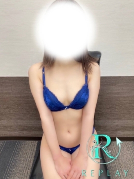 さとみ（新人女性）