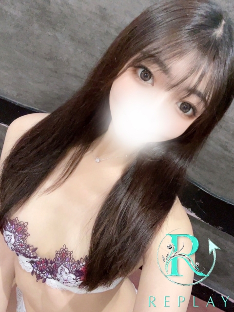 えま(新人女性)